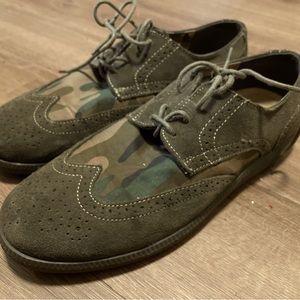 Camo Dress shoes